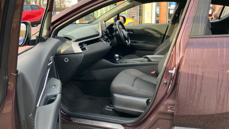 Toyota C-HR 1.8 Hybrid Icon 5dr CVT Hybrid Hatchback